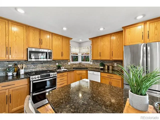 2038 Burbank Street Berthoud, CO 80513