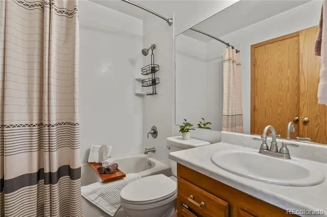 4335 Conquista Drive Colorado Springs, CO 80916