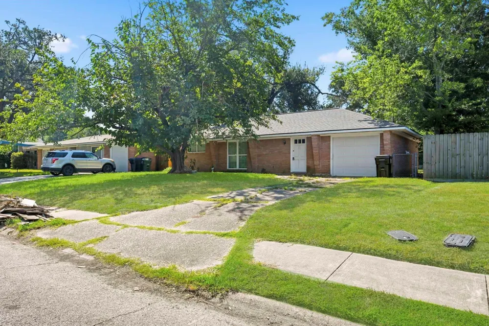 5109 Nina Lee Lane Houston, TX 77092
