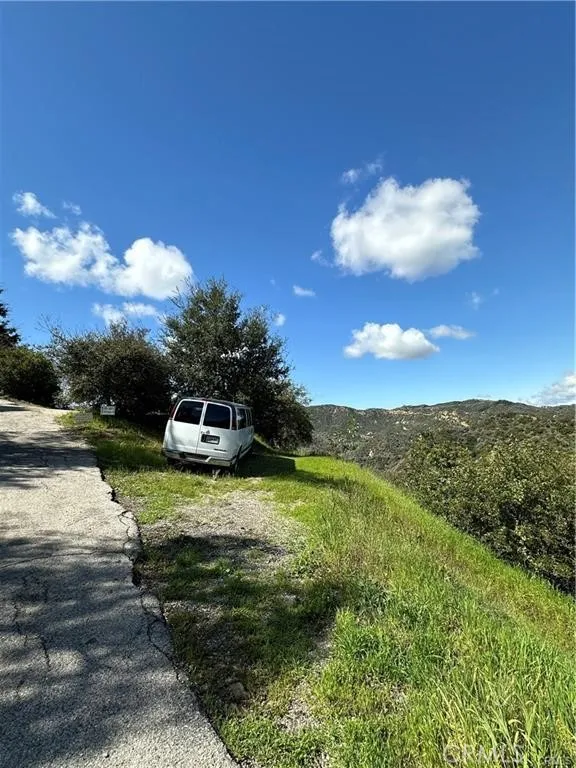 1 Mount Prospect Drive Topanga, CA 90290