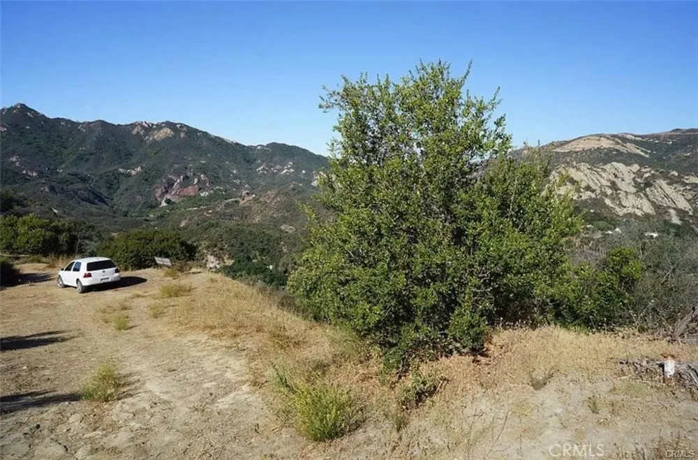 1 Mount Prospect Drive Topanga, CA 90290