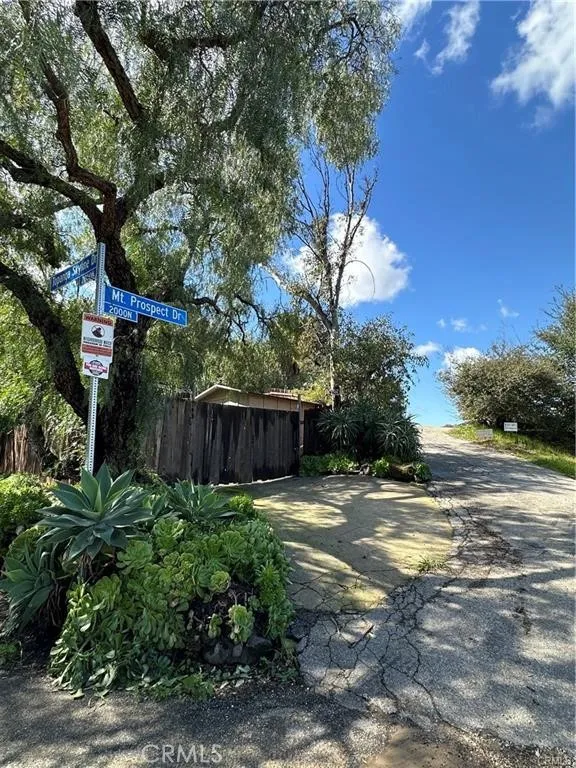 1 Mount Prospect Drive Topanga, CA 90290