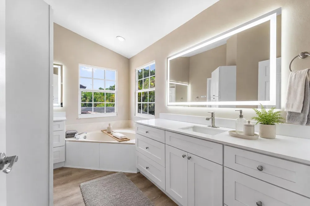 3331 NW 71st Street Coconut Creek, FL 33073