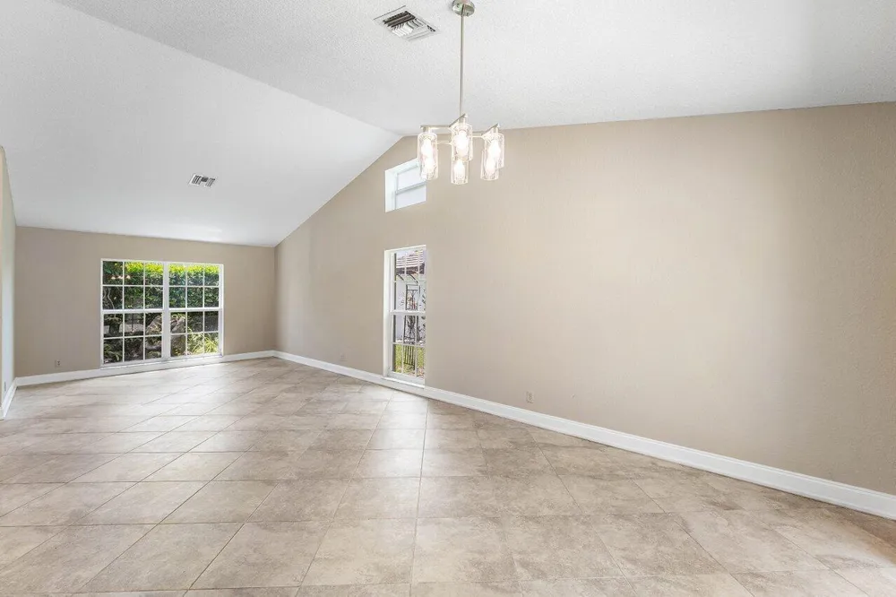 3331 NW 71st Street Coconut Creek, FL 33073