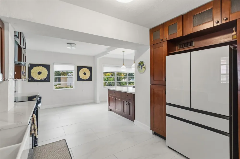 72 Palmetto Dr #0 Miami Springs, FL 33166