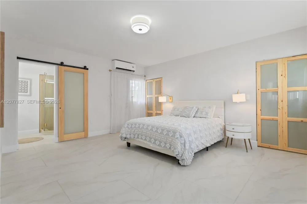 72 Palmetto Dr #0 Miami Springs, FL 33166