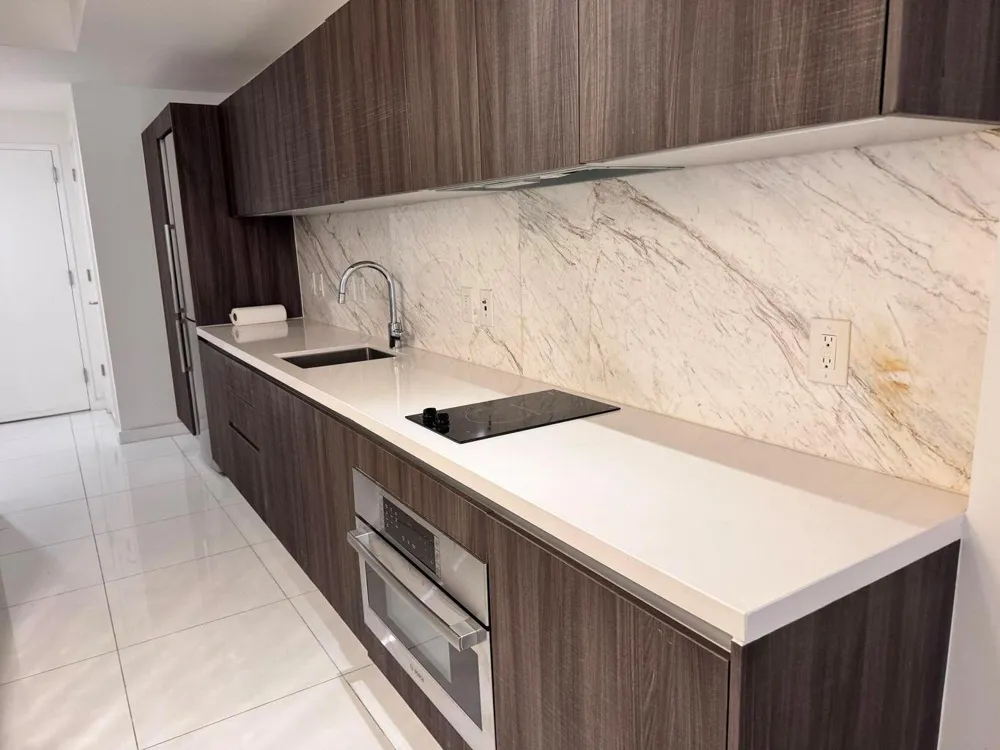 851 NE 1ST AVENUE #201 Miami, FL 33132
