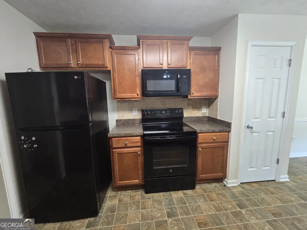 3464 Pinegate TRL Snellville, GA 30039