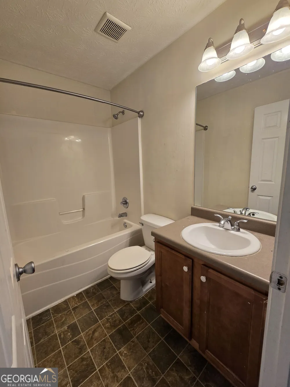 3464 Pinegate TRL Snellville, GA 30039
