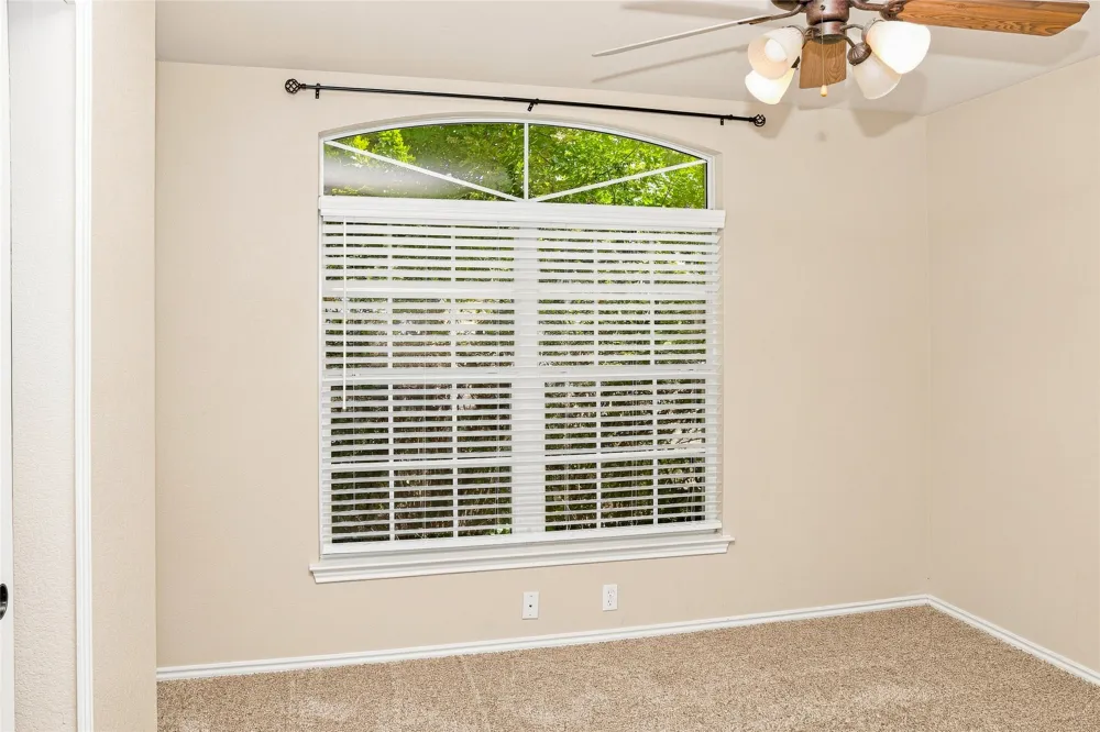 1817 Shaker Trail Austin, TX 78754