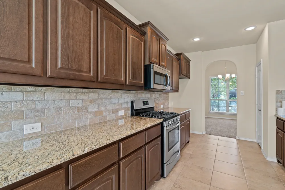 1704 Sparrow Street Argyle, TX 76226