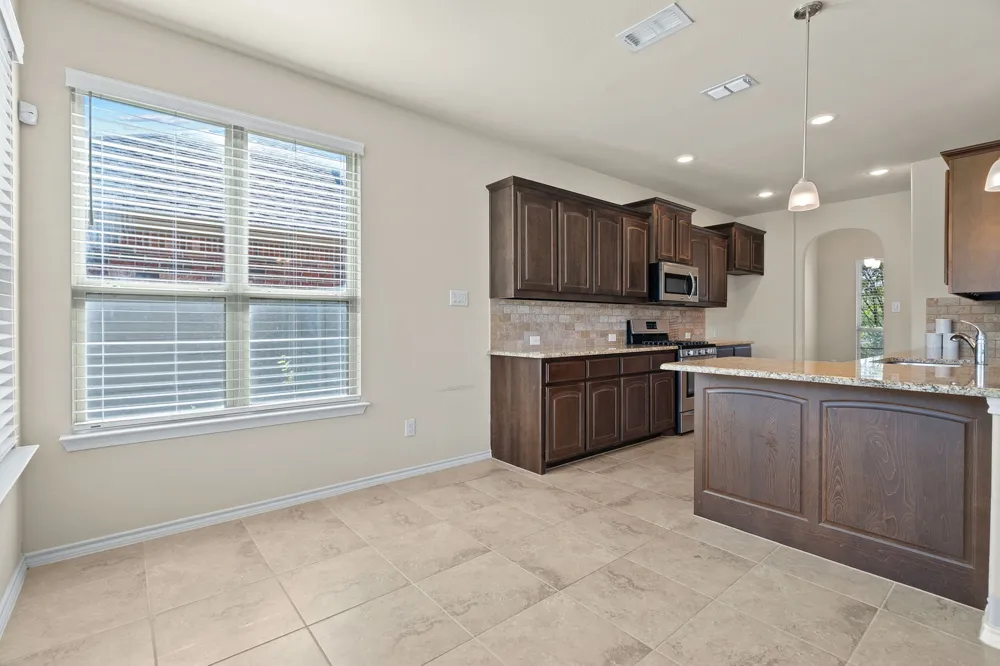 1704 Sparrow Street Argyle, TX 76226