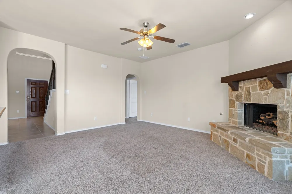 1704 Sparrow Street Argyle, TX 76226