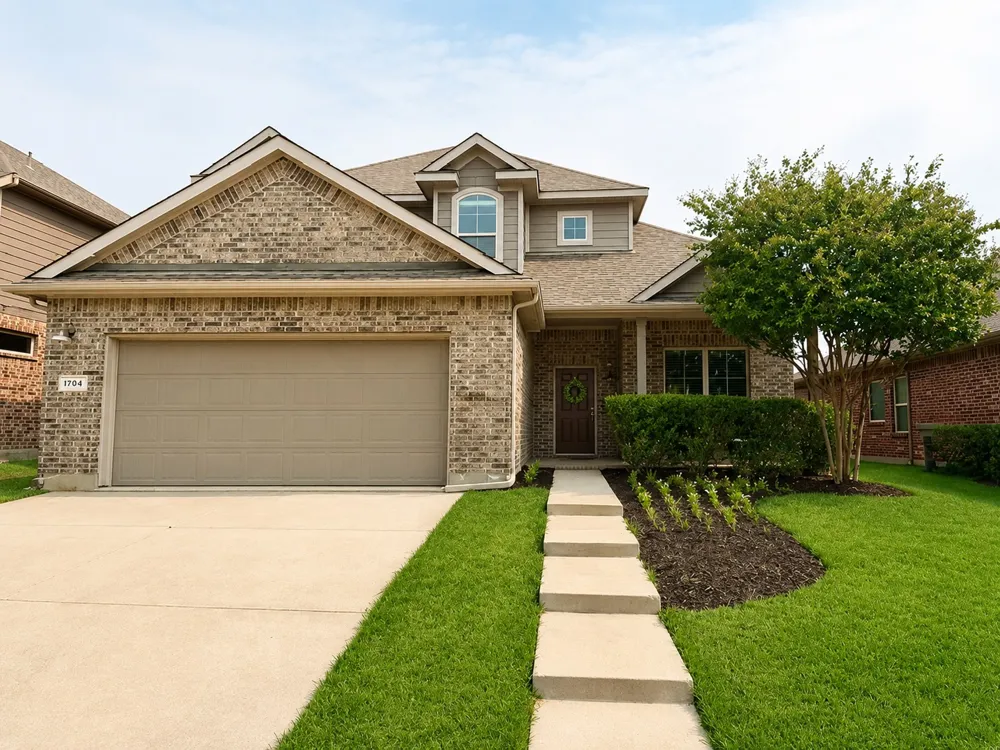 1704 Sparrow Street Argyle, TX 76226