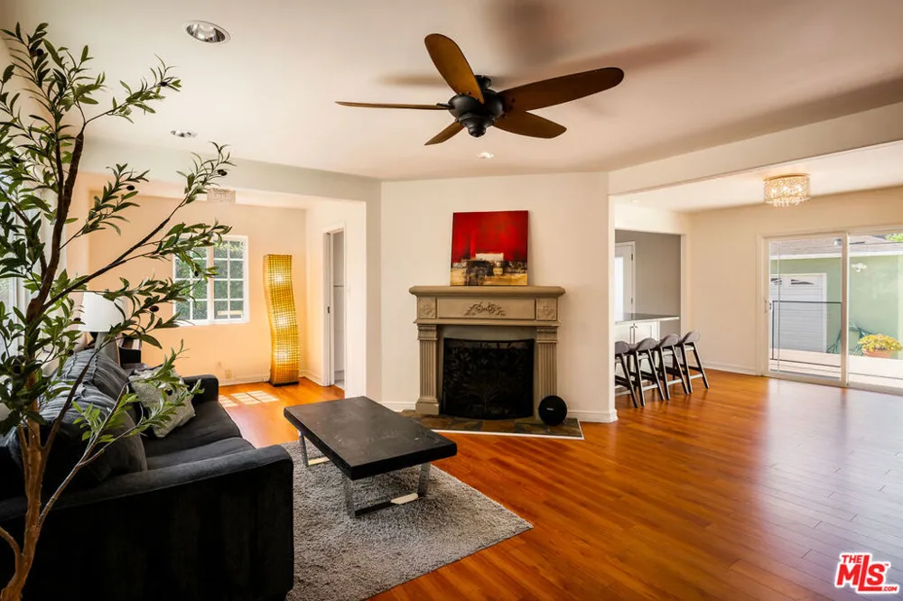 4747 Berryman Avenue Culver City, CA 90230