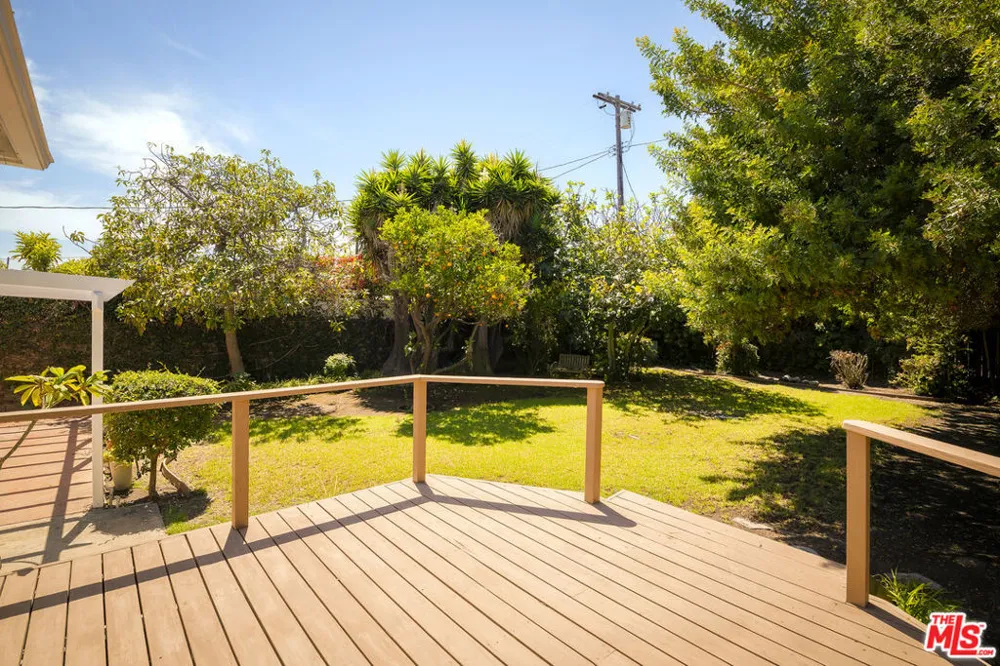 4747 Berryman Avenue Culver City, CA 90230