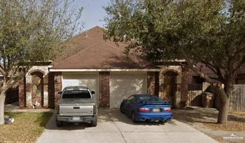 612 Jade Street #1