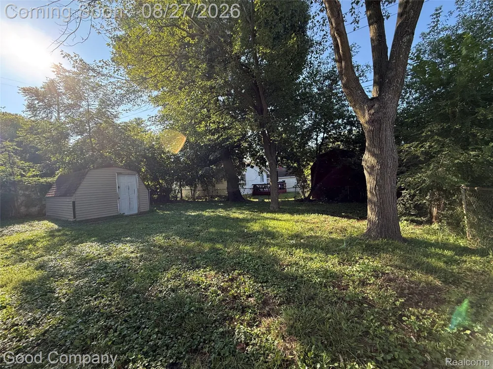 3026 Wyoming Avenue Flint City, MI 48506