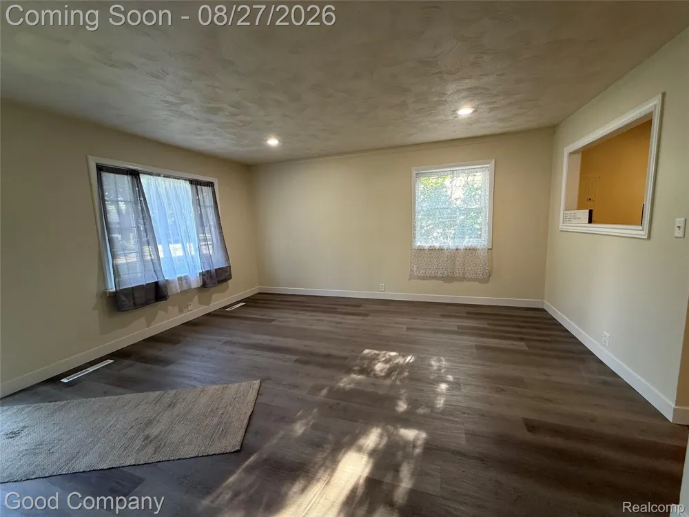 3026 Wyoming Avenue Flint City, MI 48506