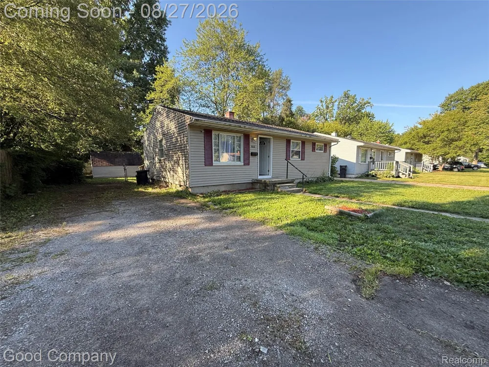 3026 Wyoming Avenue Flint City, MI 48506