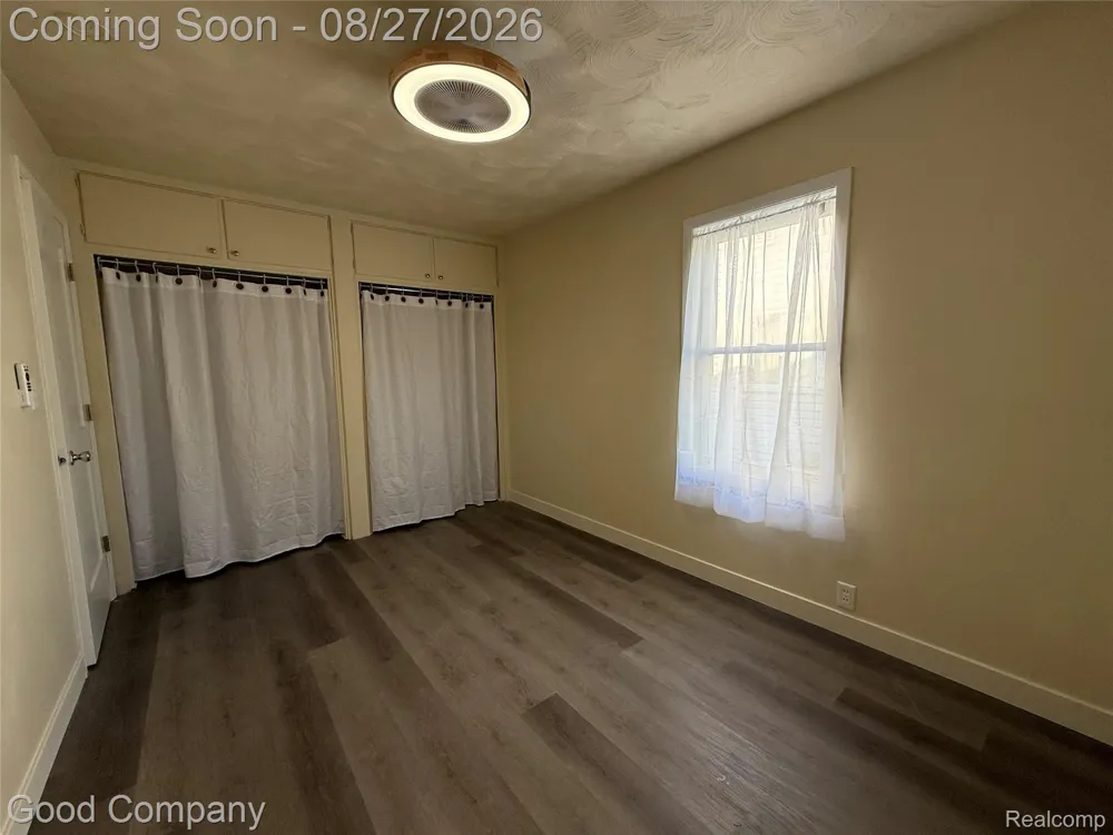 3026 Wyoming Avenue Flint City, MI 48506