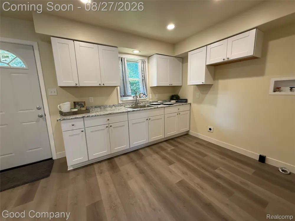 3026 Wyoming Avenue Flint City, MI 48506