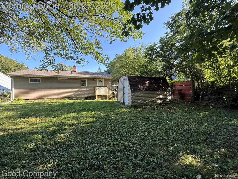 3026 Wyoming Avenue Flint City, MI 48506