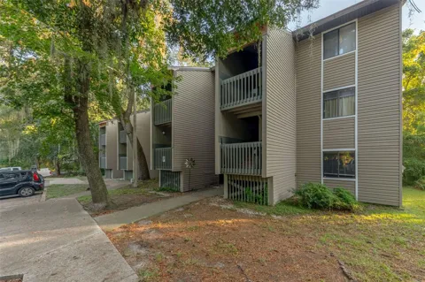 89 SE 16TH AVENUE #P302