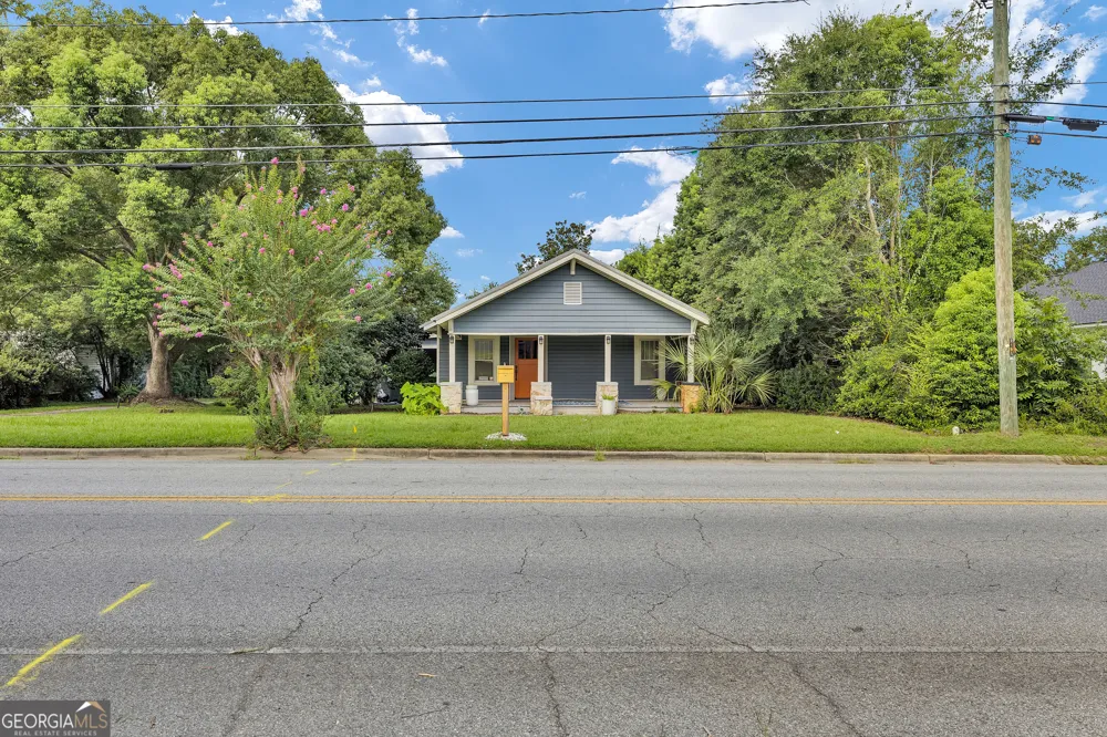 504 S Church ST Hahira, GA 31632