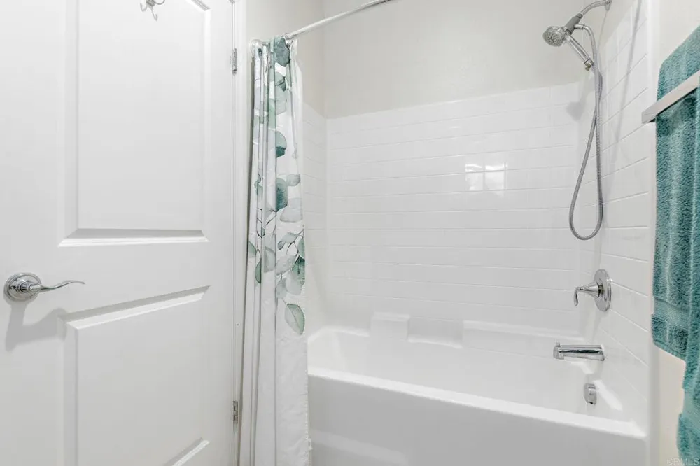 23029 Stokes Road Ramona, CA 92065
