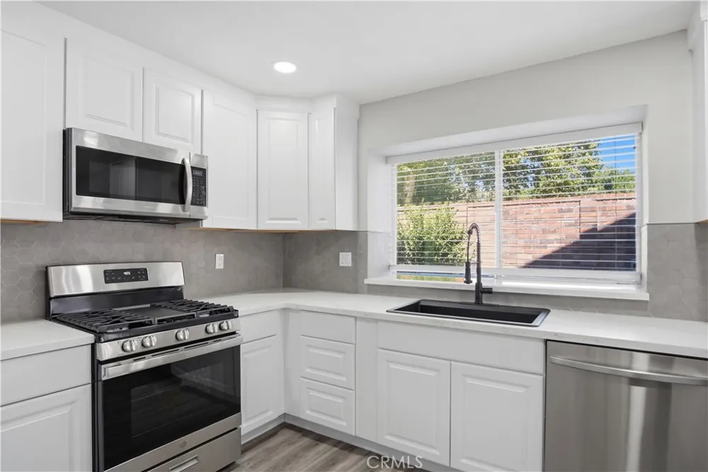 7300 Saltgrass Elk Grove, CA 95758