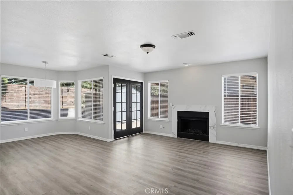 7300 Saltgrass Elk Grove, CA 95758