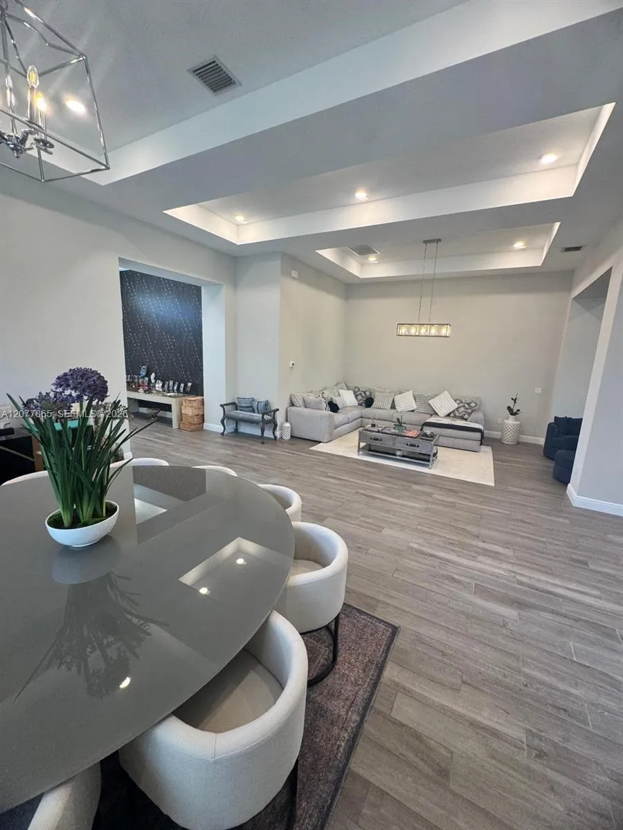 9296 Porto Way Parkland, FL 33076