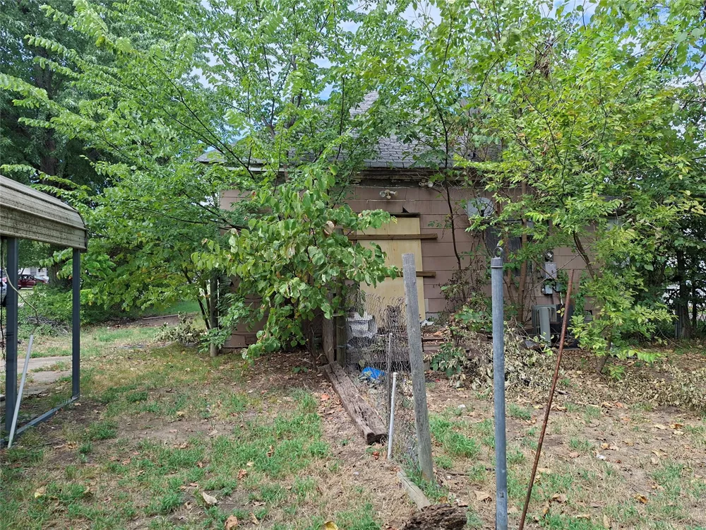 1109 E Broadway Cushing, OK 74023