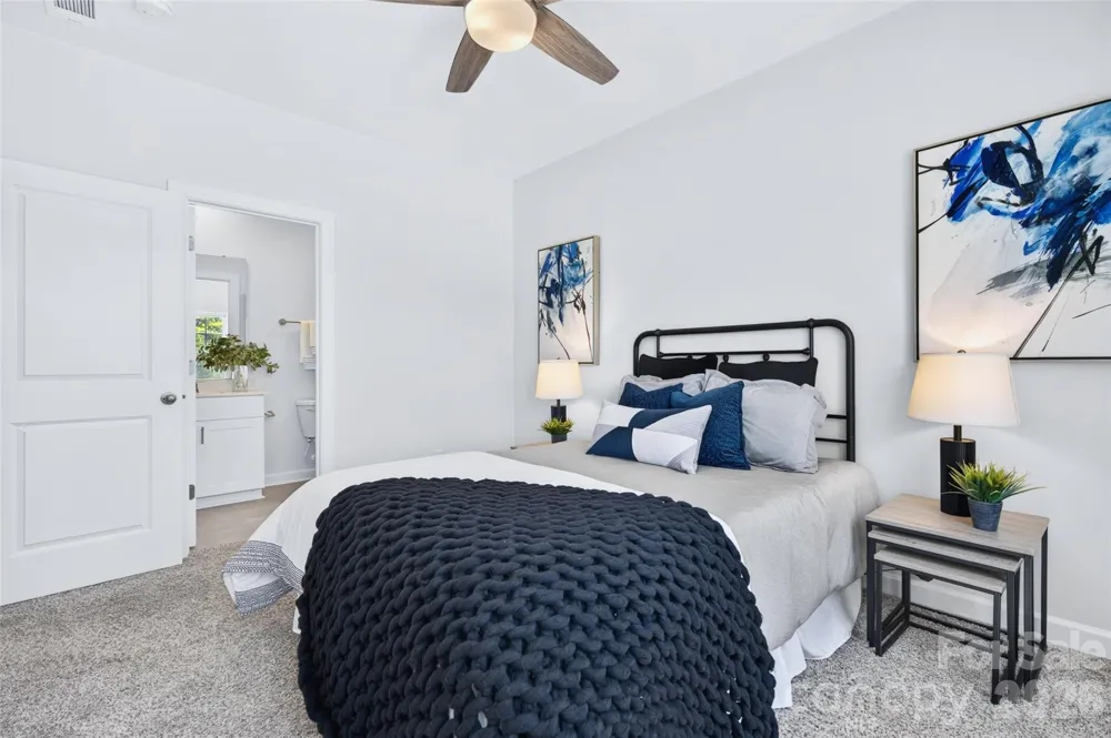 2522 Arbor Loop Drive Charlotte, NC 28217