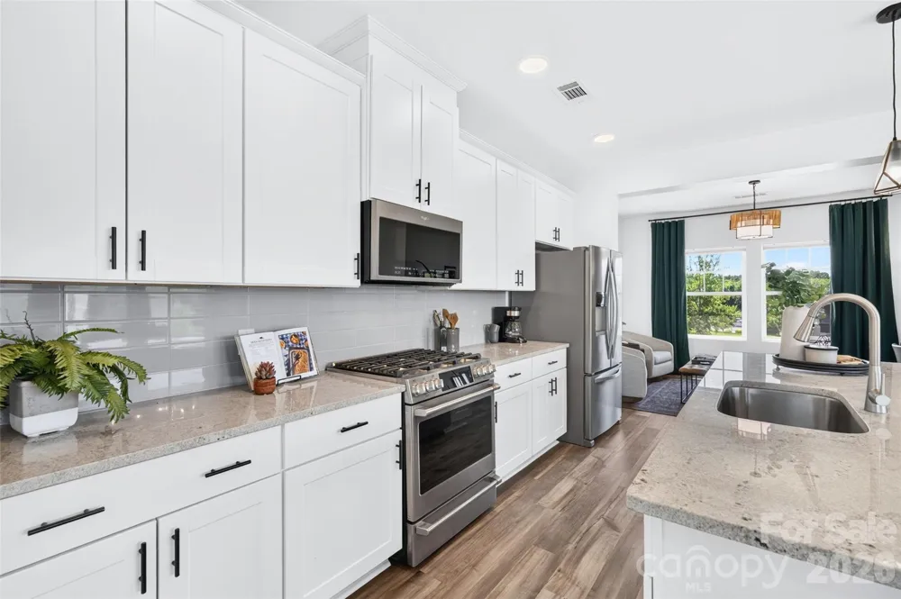 2522 Arbor Loop Drive Charlotte, NC 28217