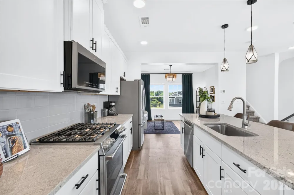 2522 Arbor Loop Drive Charlotte, NC 28217
