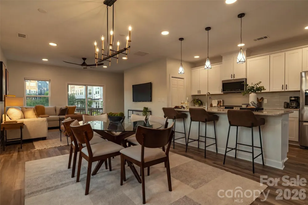 2522 Arbor Loop Drive Charlotte, NC 28217