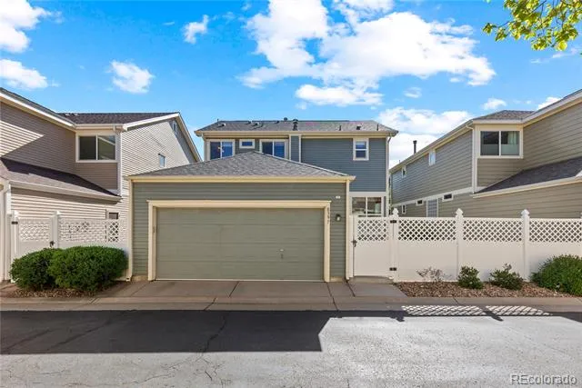 8397 Devinney Street Arvada, CO 80005