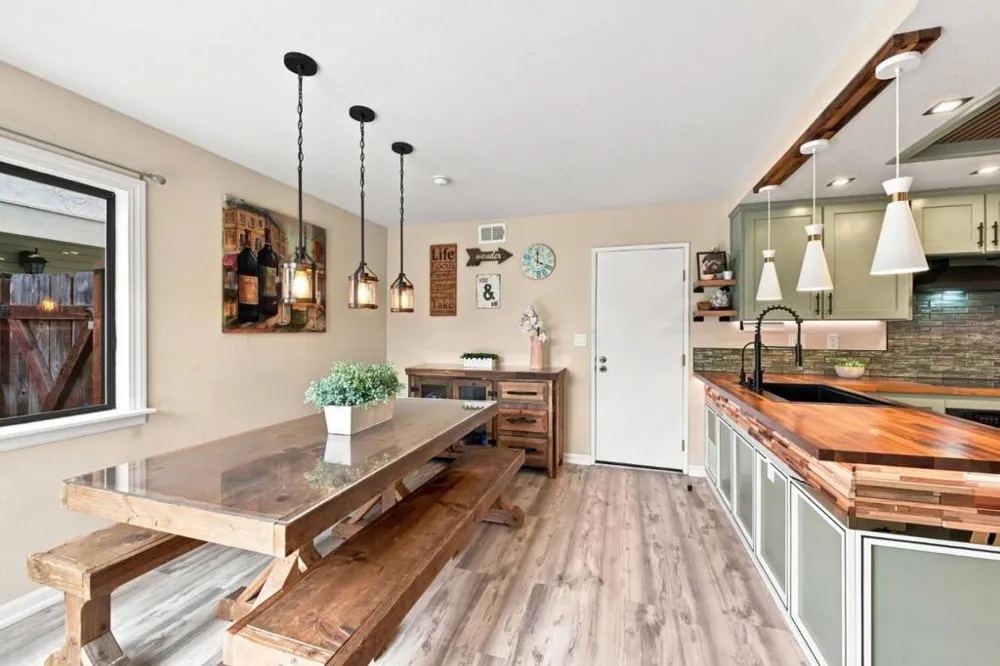 126 Mediterranean Avenue Hayward, CA 94544