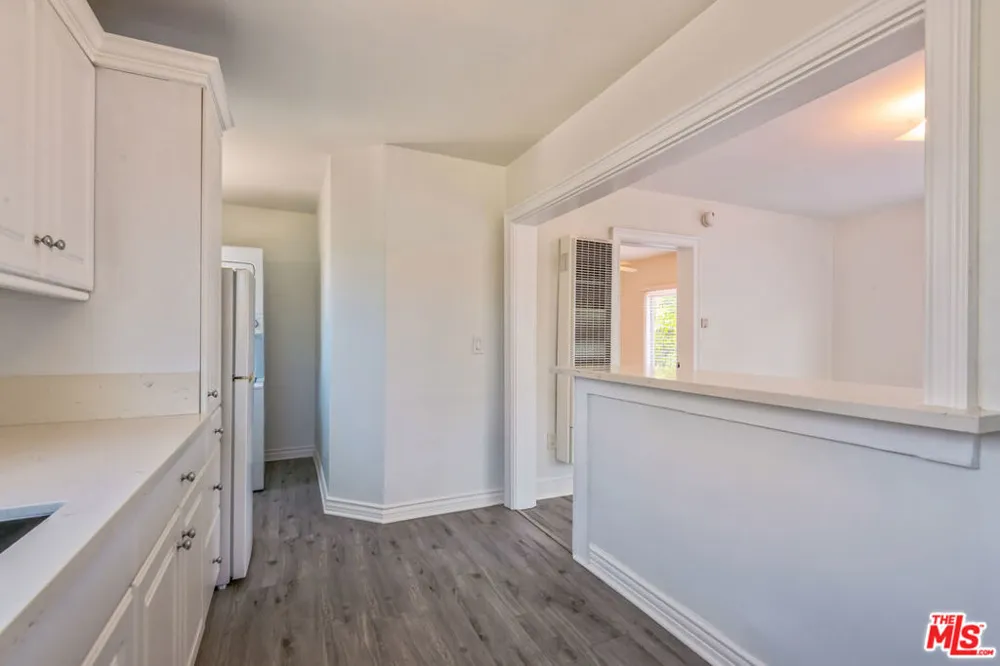 254 5th Avenue Venice, CA 90291