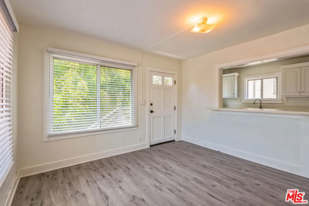 254 5th Avenue Venice, CA 90291