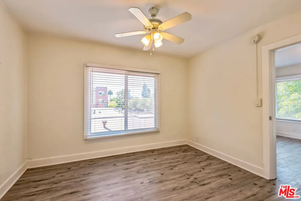 254 5th Avenue Venice, CA 90291