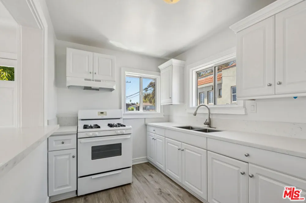 254 5th Avenue Venice, CA 90291