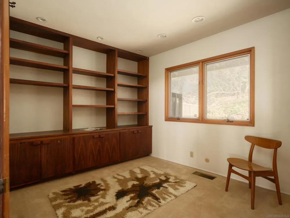 16208 Orchard Bend Poway, CA 92064