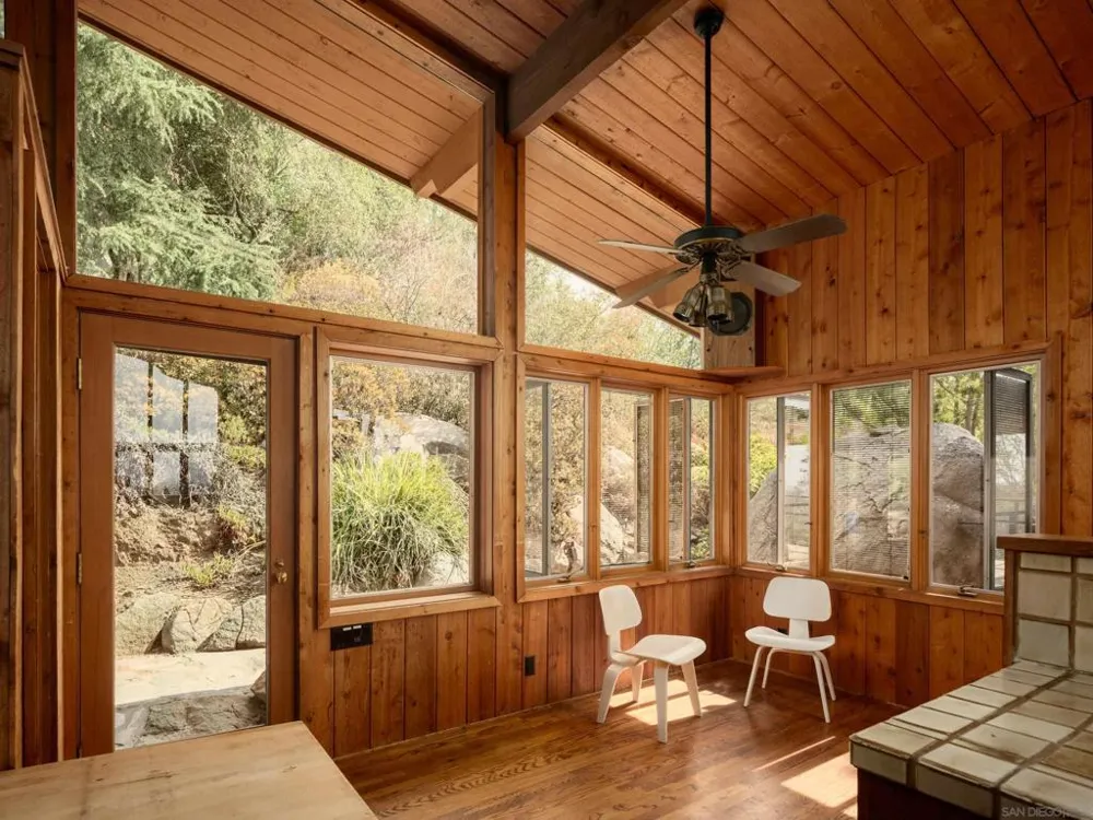 16208 Orchard Bend Poway, CA 92064