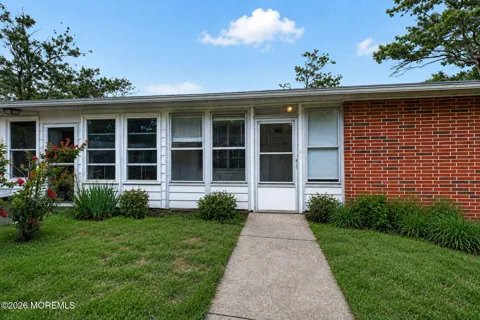 103 Edinburgh Lane