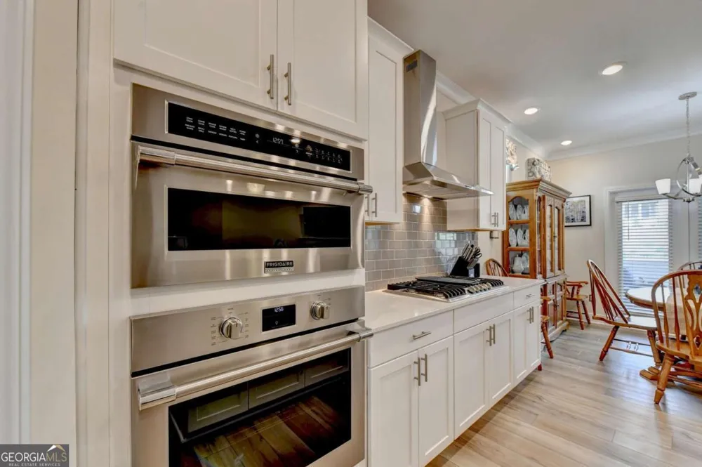 1621 Saddlegate DR Canton, GA 30114