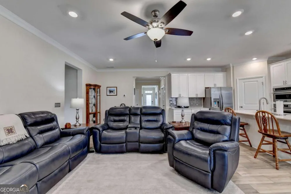 1621 Saddlegate DR Canton, GA 30114