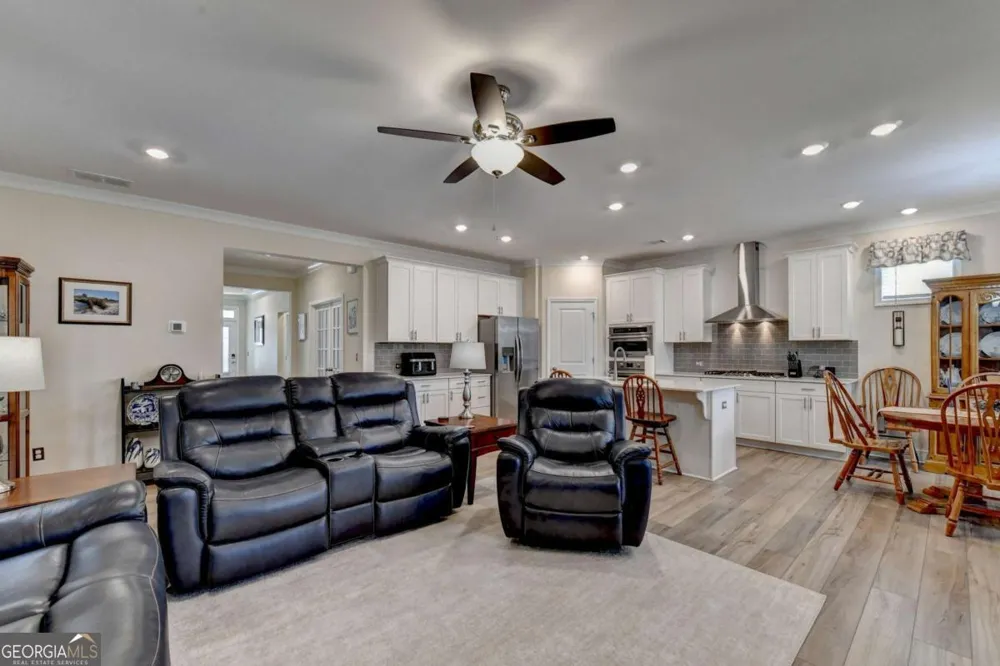 1621 Saddlegate DR Canton, GA 30114